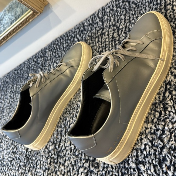 Common Projects silver low-tops - great sneakers in beautiful condition - Picture 4 of 13